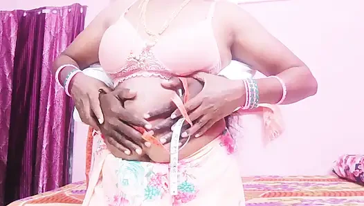 Inderin schöne sari bhabi fickt schneider, telugu dirtytalk. Schneider-sex.