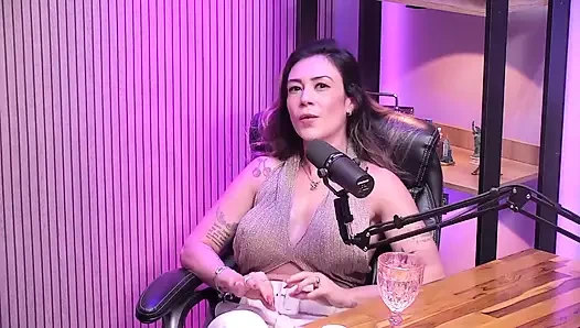 Горячая милфа и ее фантазии