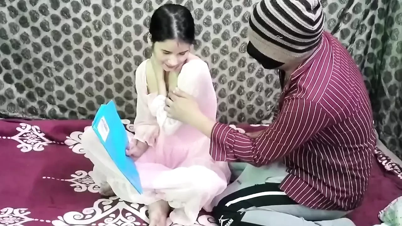 Madam ji ko yaad nhi rahne par meri jabar dasti chut mar li
