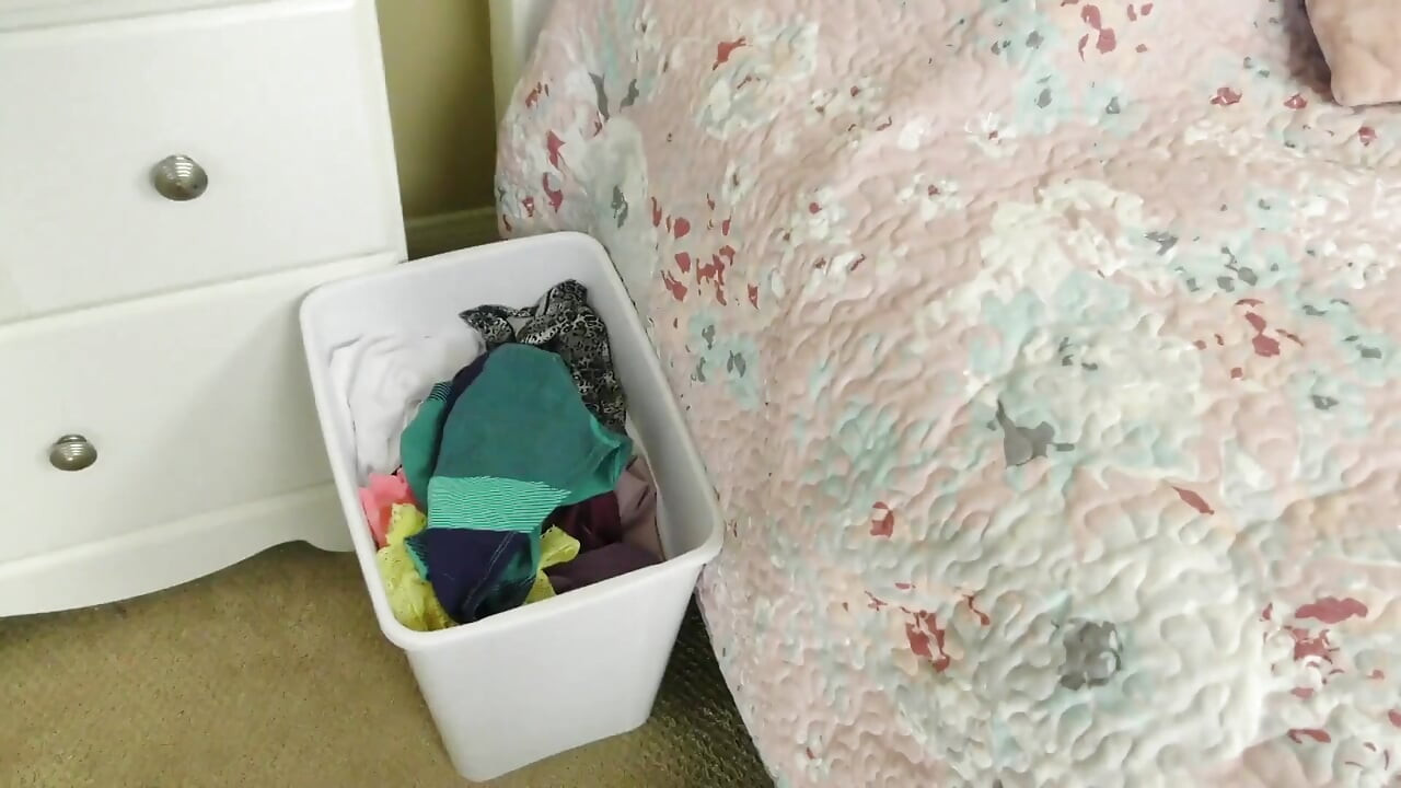 Awek yoga mahu berkongkek dubur