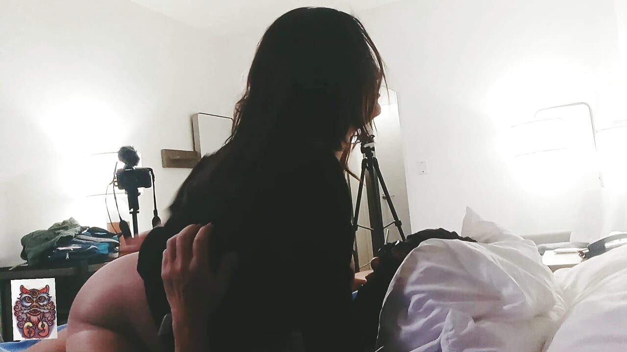幕后女牛仔姿势和片场讨论第 0421 集 性感的墨西哥熟女