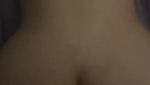 So viel sperma! aber er blieb hart und fickte weiter! Amateur-doggystyle mit pOV