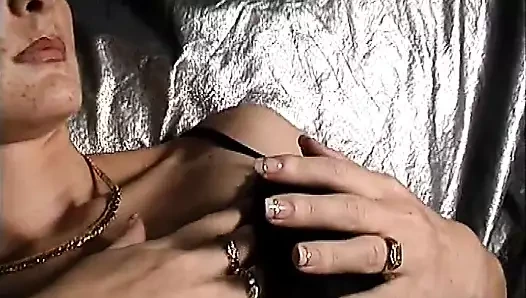 Esibizioniste di buona famiglia Sc 3 hot kinky MILF