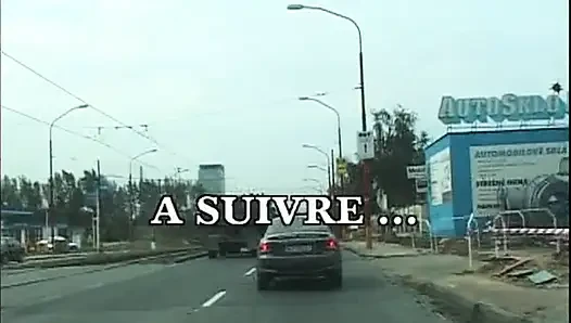 Возбужденную милфу сняли на заправке, широко растягивают