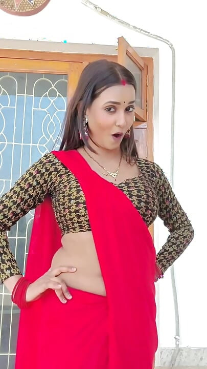 Indian desi stepsis pussy fuking in Hindi audio