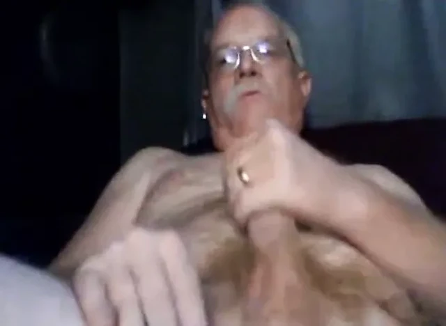 Grandpa with big dick 260918