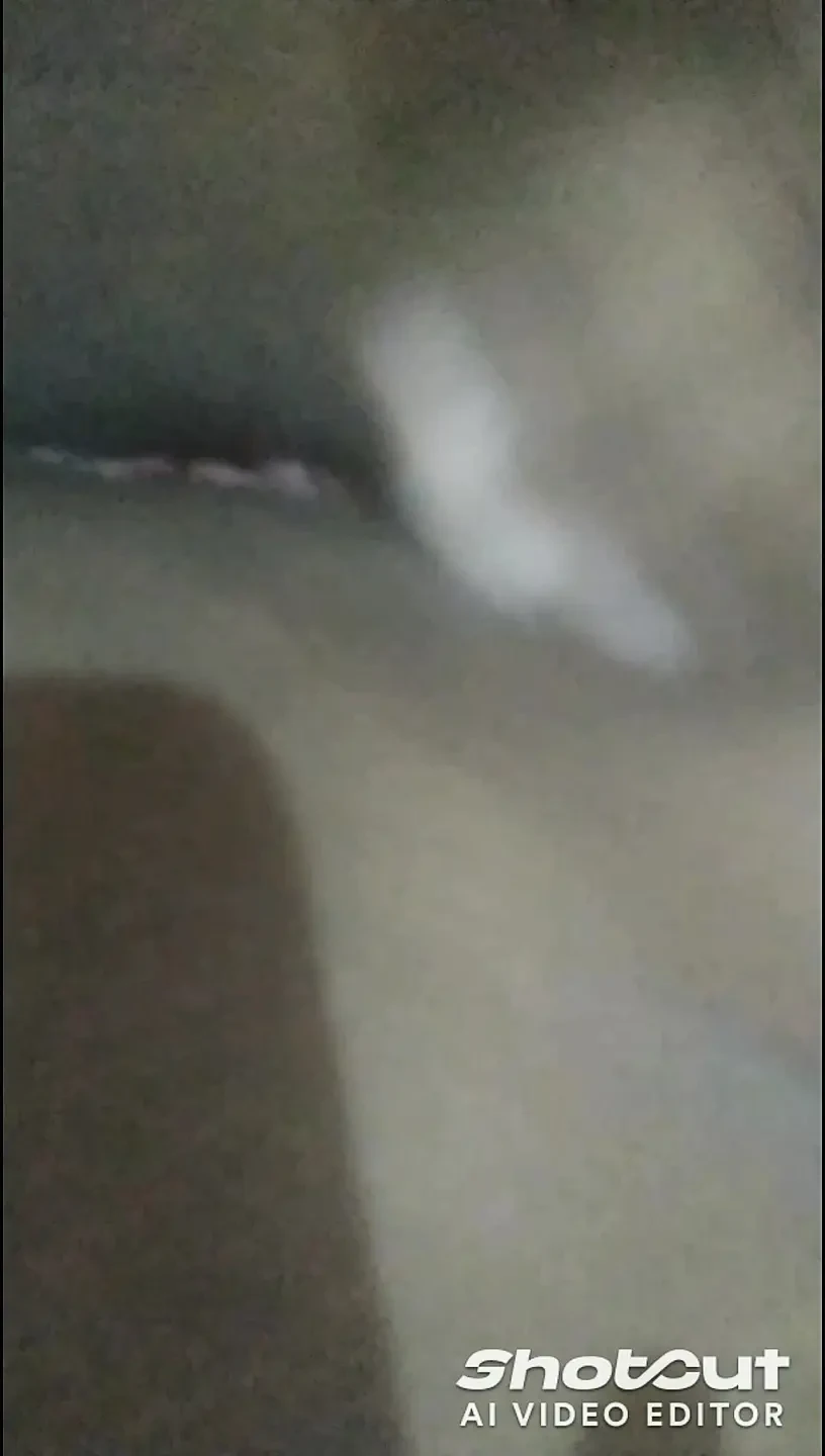 Desi bhabhi ji bani desi randi hui chut me khujli chaiyye chudai  ke liye taggda land