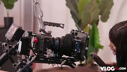 Latina Athenea Rose Delivers Unstoppable Fuck With Horny Stud