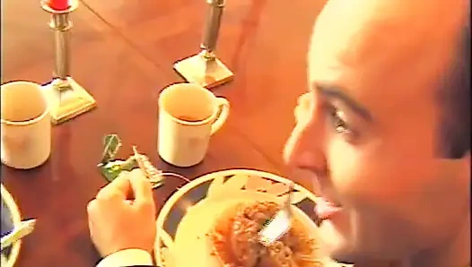 Seksi çift amcık sikiyor kıllı amcık yalıyor