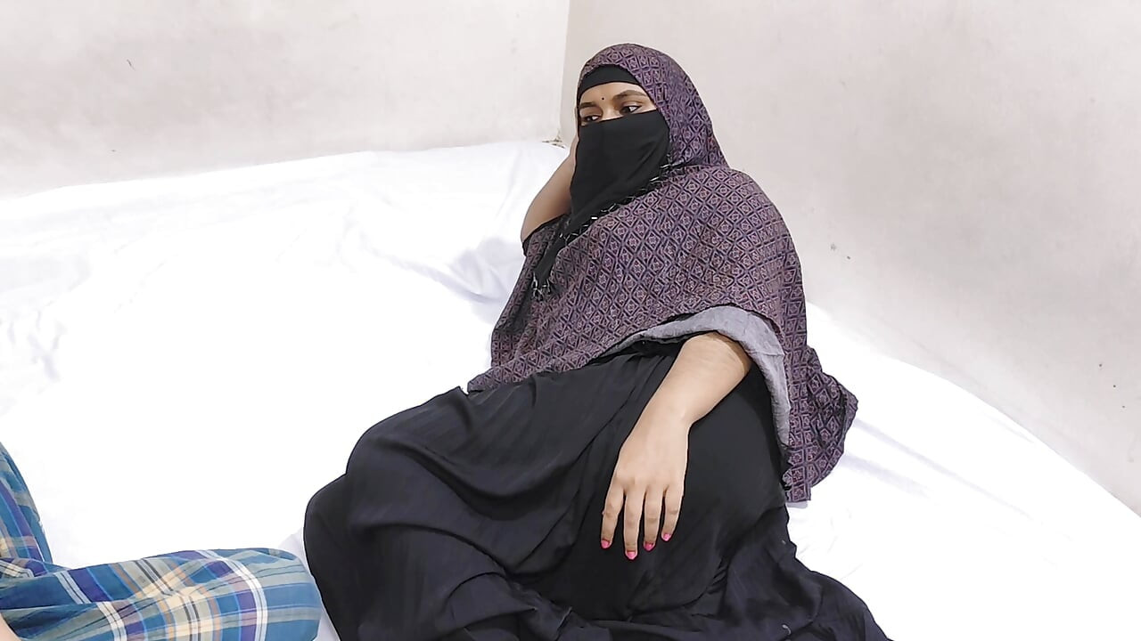 indian Bangla Muslim Hijabi Anty Hardly  Fucking video. ( Full Bangla Voice)