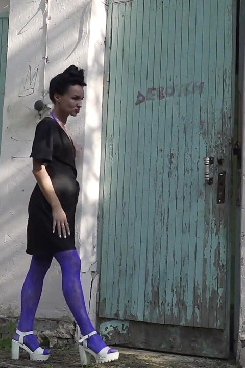 Impressive Flexibility by Got2Pee where girls come to piss