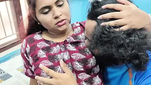 Hot kiss with ass press