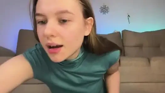 Tight pussy fingering on webcam with jucielussie