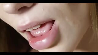 Postează continuarea acestui videoclip?