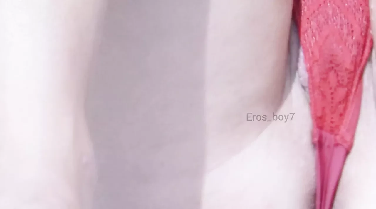 Fat Pussy Slip Milf and puckered asshole