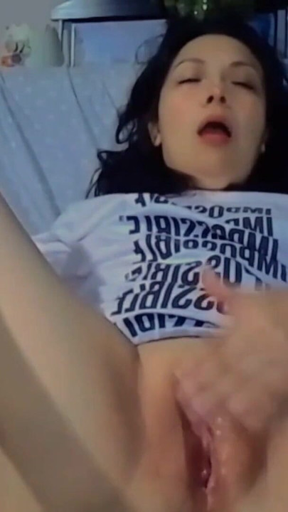 It's impossible not to get turned on watching this video that the beautiful dulceivanka made for you. | Clip 1