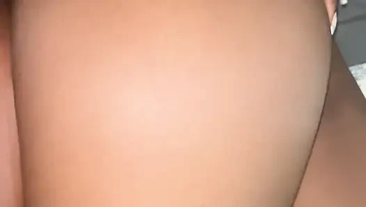 Мокрая киска