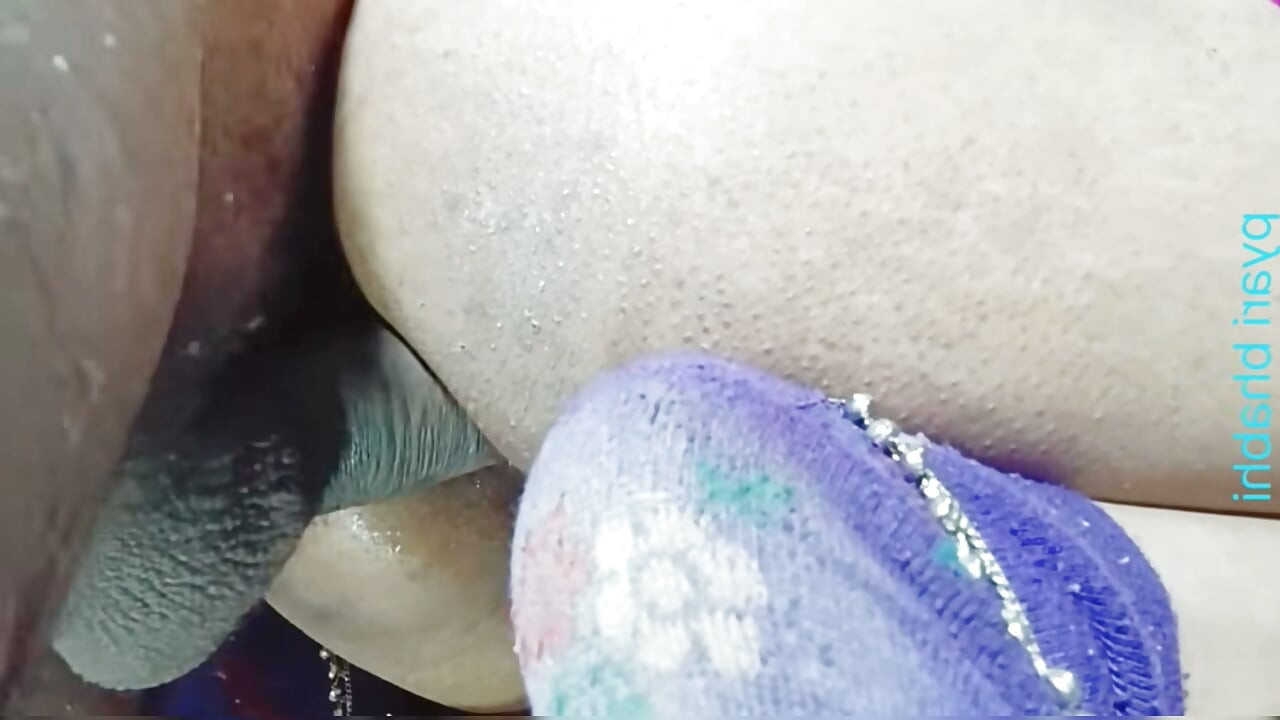 Big stepsister's ass fucked by younger stepbrother's cock in doggy style Hindi audio