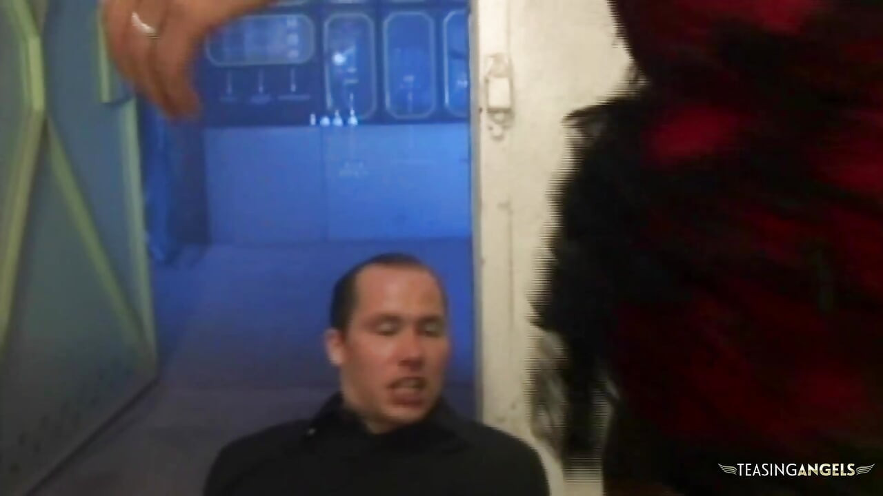This individual with dark hair has a large posterior that is well-suited for engaging in the act of double anal penetration