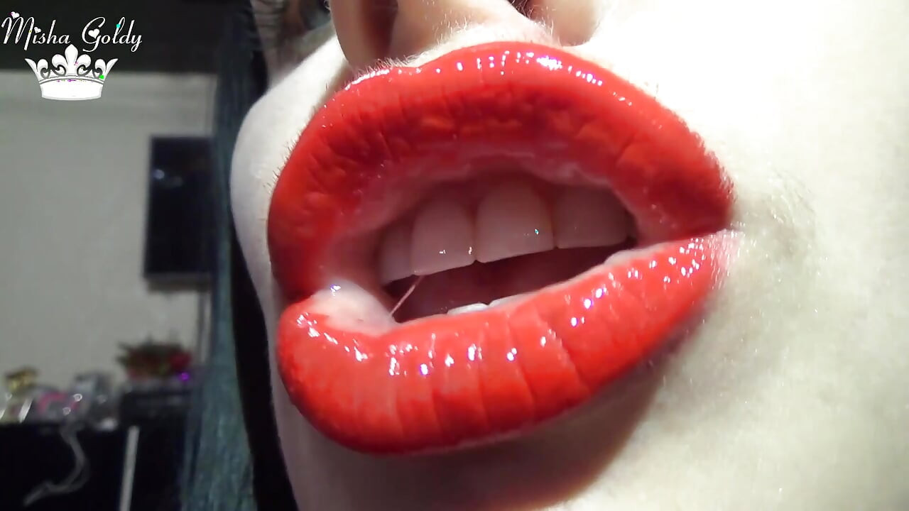 Labios rojos y labios labiales instrucciones de paja