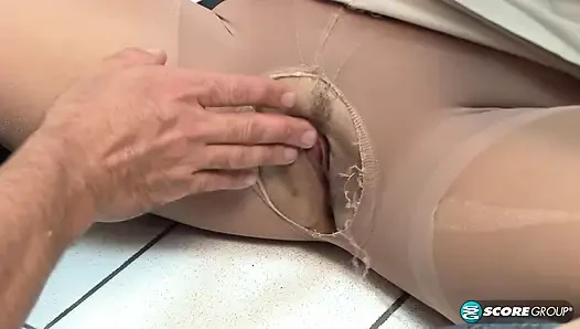 Ngentot kaki di kantor