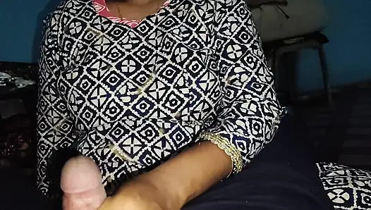 Desi bhabhi and devar handjob