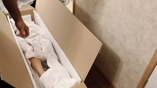 Unboxing Katie