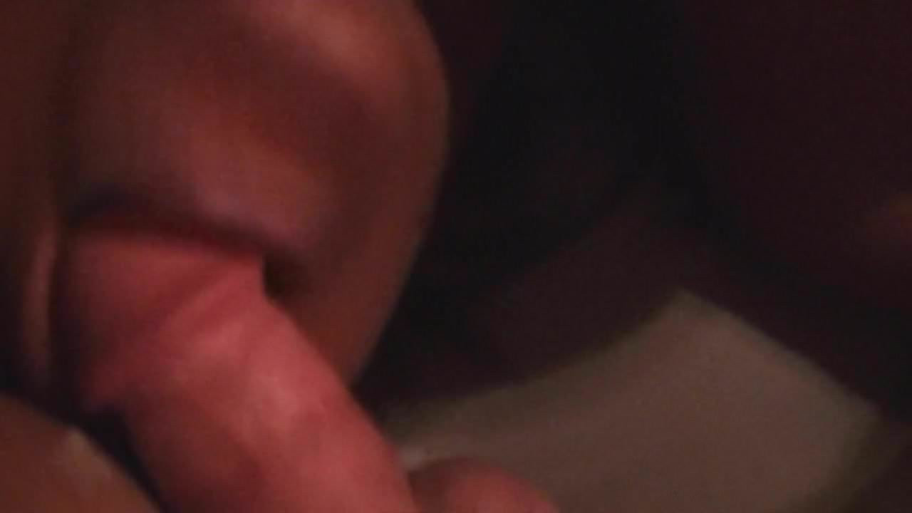 FIngerNmy ass Ur mouth
