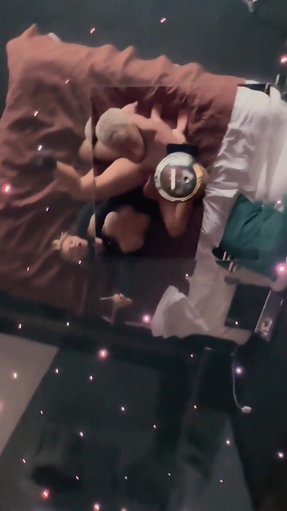 Ne dağınıklık - yayın sikişi sonrası aşırı yüze boşalma