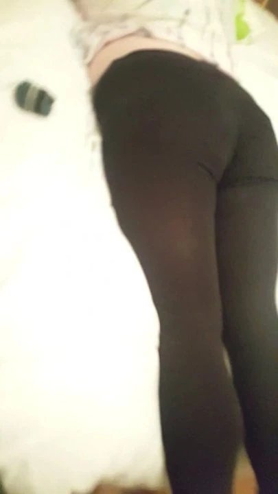 Ass yoga pants 3