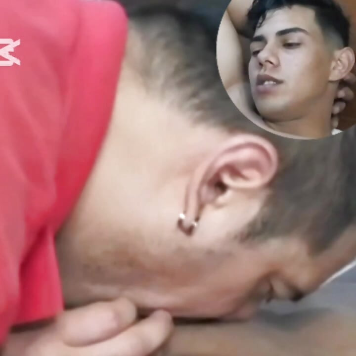 פרצופים של הנאה עם מציצה איכותית