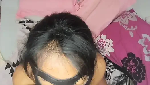 Anal seks deniyor ve orgazm oluyor