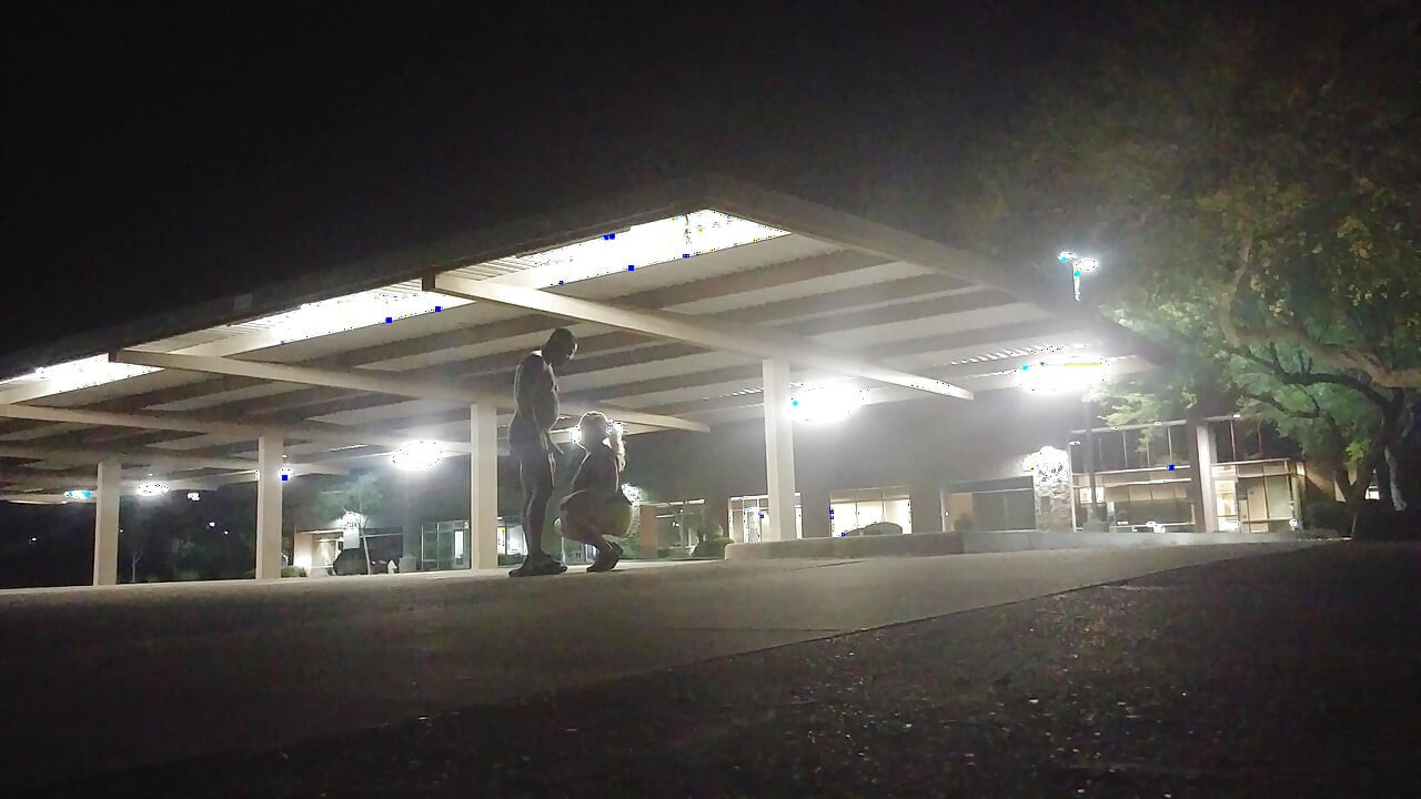 Risky sex in an empty parking lot!
