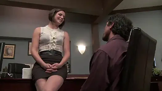 Big ass secretary in nylons likes to suck Tommy's Gunn cock