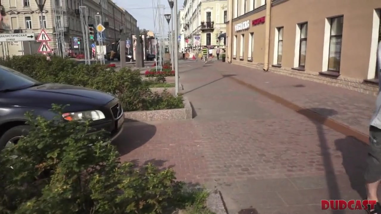 假制片人巧妙地让可爱参与交配