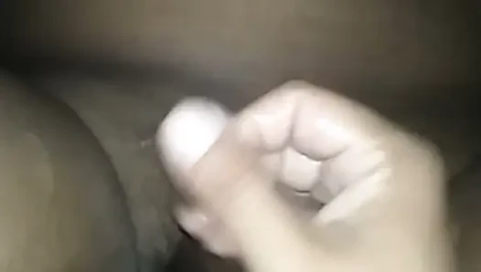 Schöner handjob von tante angelina