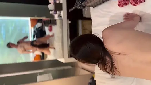Pinay Lulu Wild'ın ihtiyacı var ve Singapur'da sikiliyor