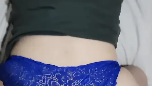 KOMŞU MARY ILE ANAL GÖTÜNE BIR YARAK VERIYOR
