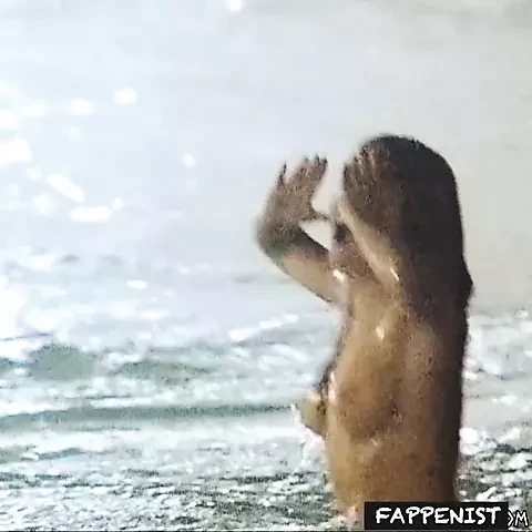 Salma Hayek Debut Nude Scene.