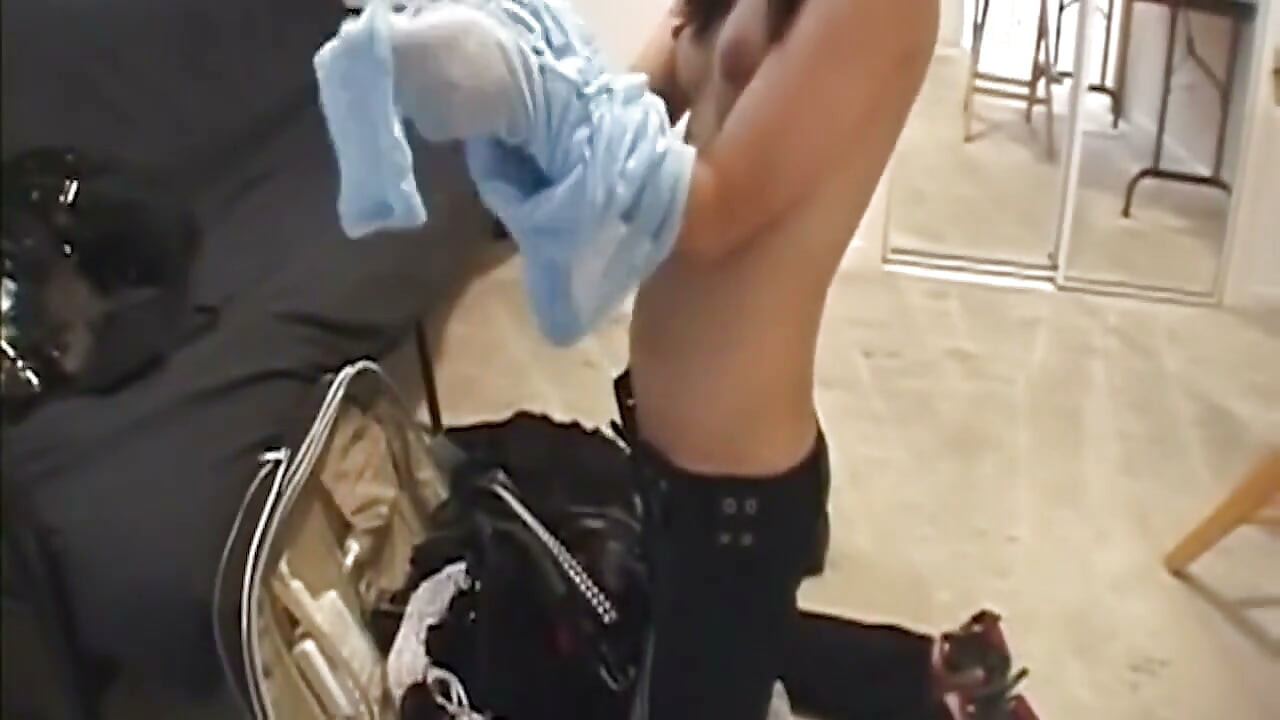 Blonde Babe Fingers Dripping Pussy to Explosive Squirt