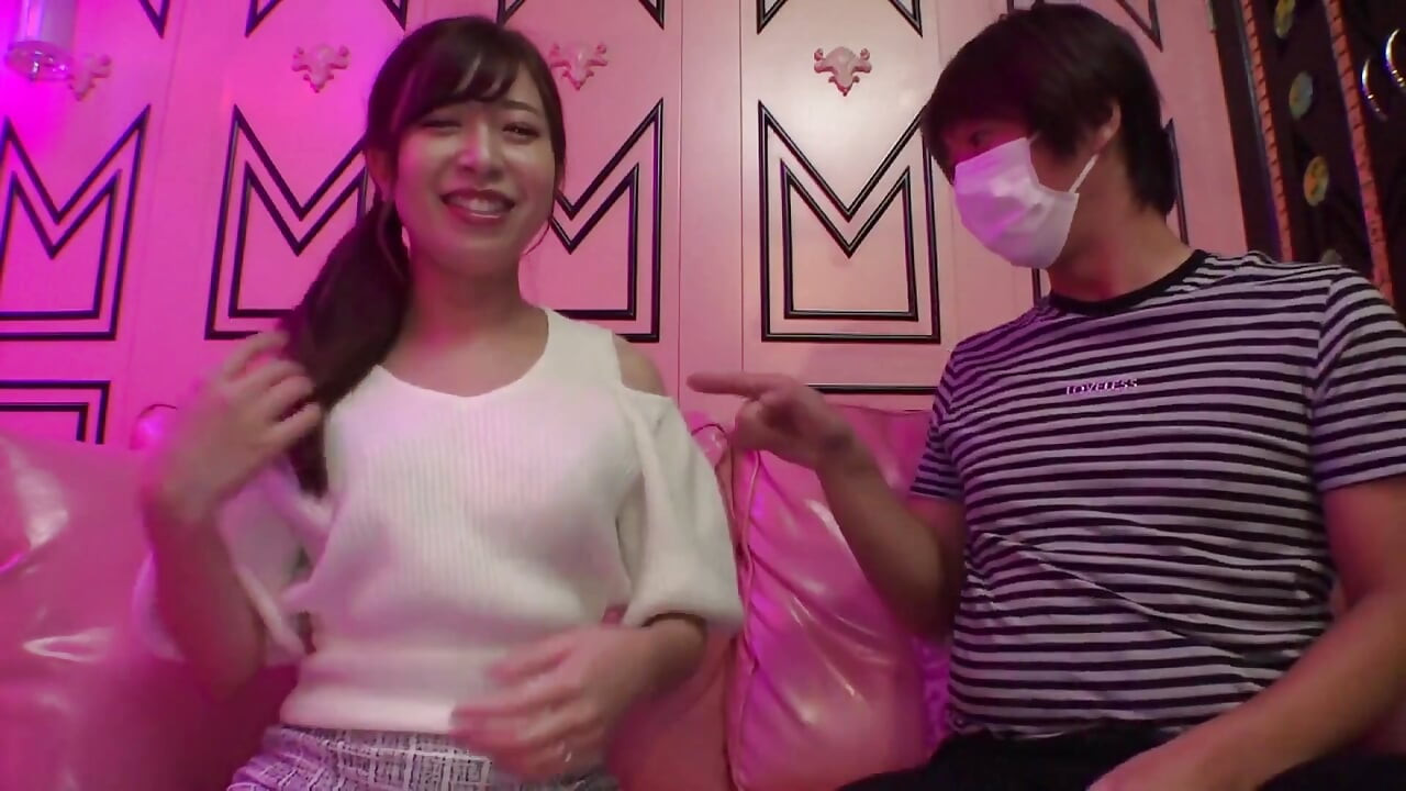 Part 1 Having a Gay Affair at a Love Hotel! Leslie! a Very Frustrated Wife and a Lot of Bareback Sex!