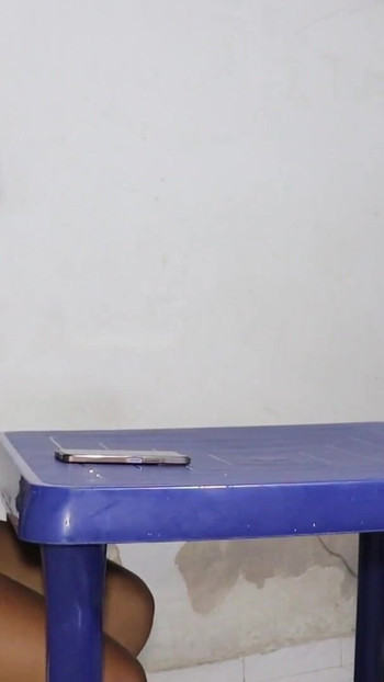 Lucah Dalam Bahasa Sepanyol - Adik tiri pantat besar saya yang cantik bermain dengan saya sehingga dia merasai zakar saya dalam pantatnya | Klip 1