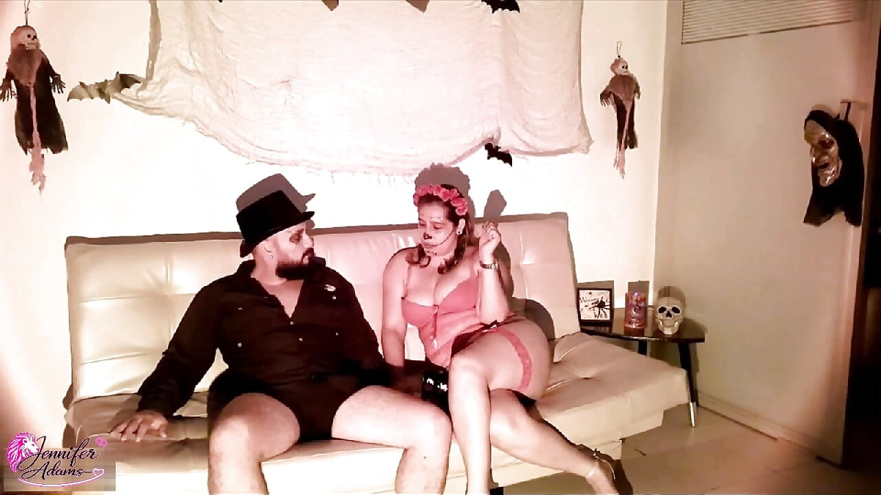 On Halloween a guest follows me everywhere to ask me to fuck secretly - Full Story- Porn