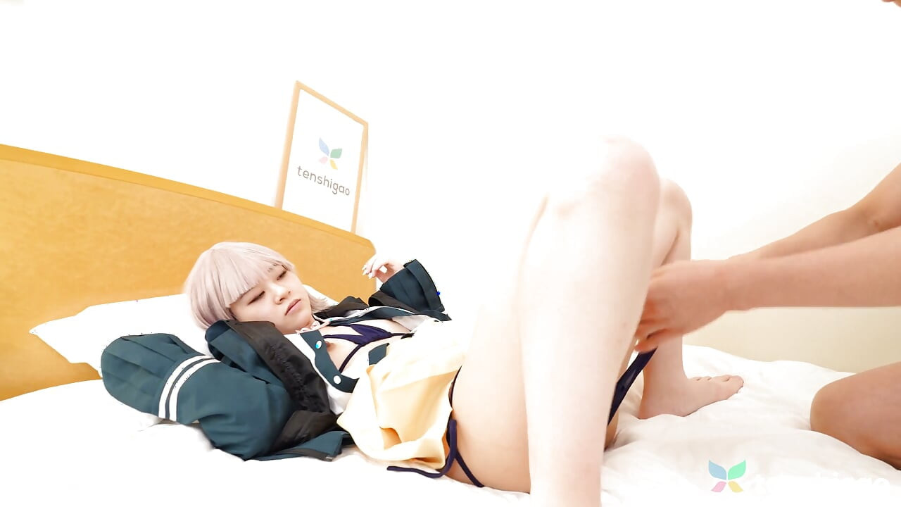 Tokyo Cafe Girl Miss Saeko Ishiki vuelve a follar a una modelo