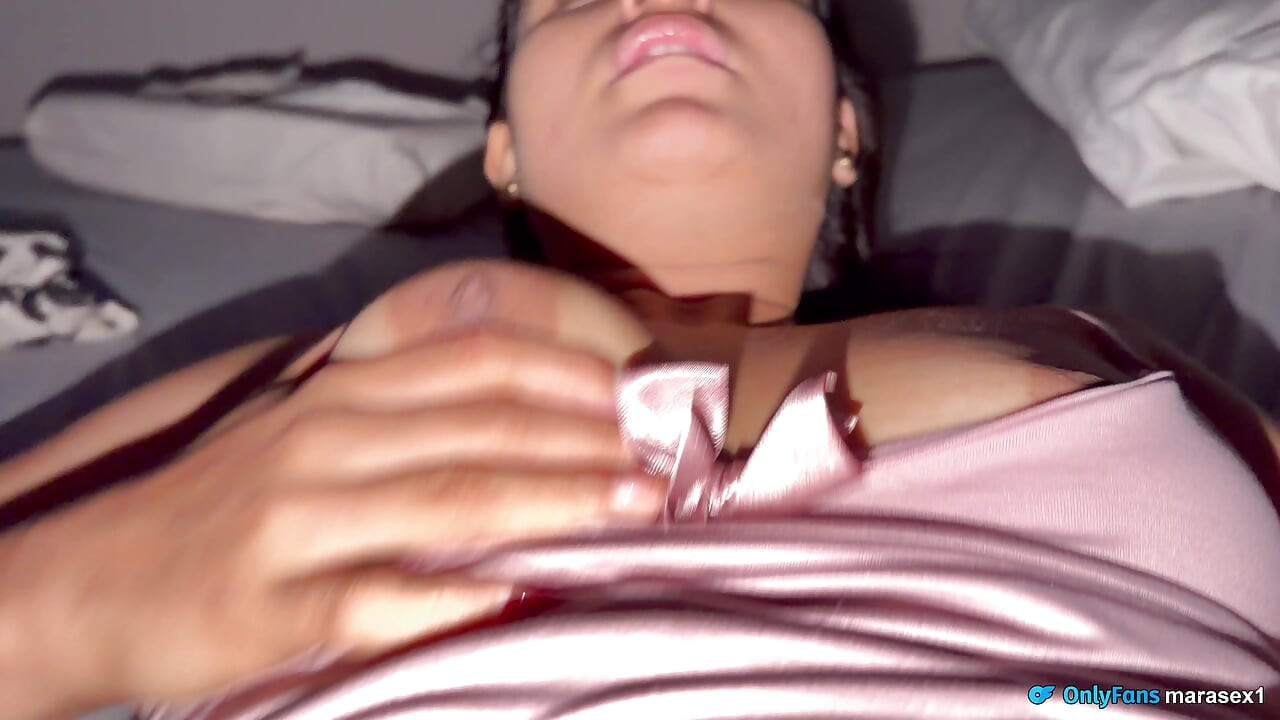 A Girl With A Perfect Pink Pussy Has An Intense Orgasm And An Amazing CREAMPIE - MaRaSeXxXx