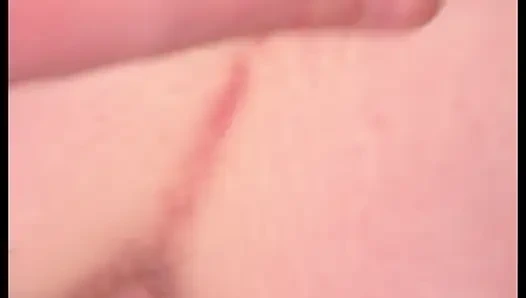 Istri & suami lagi asik mesra-mesraan. Dildo hitam, fisting, creampie, mani mu cumming