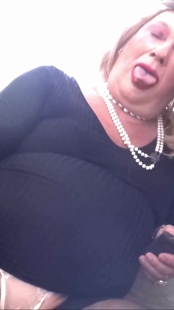 내 자지와 구는 걸레년