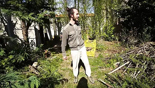 Looking for HARD TRUNKS to saw!(amateur sex in the woods)