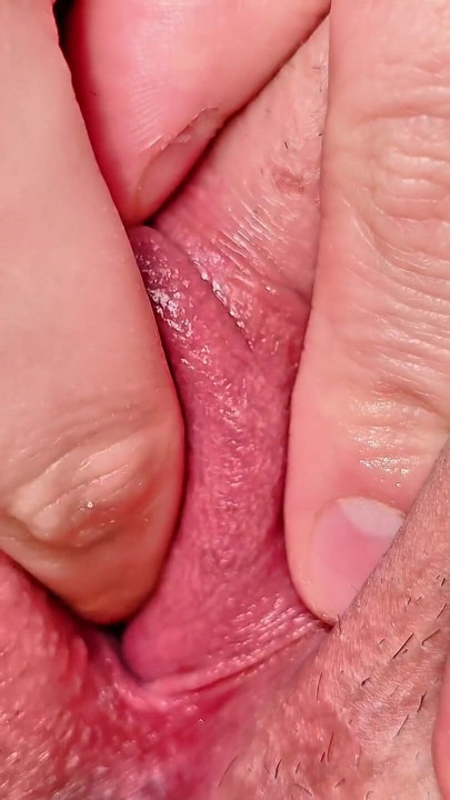 Mi masturbo la figa, primo piano. | Clip 1