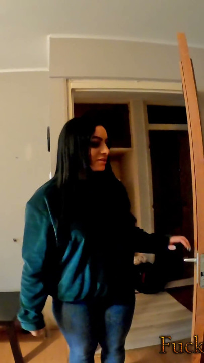Fat ass chubby girl suck cock hard